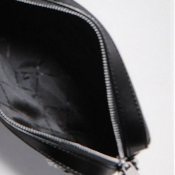 Michael Kors Jet Set Black Large Cross-body Bag - Picture 9 of 14